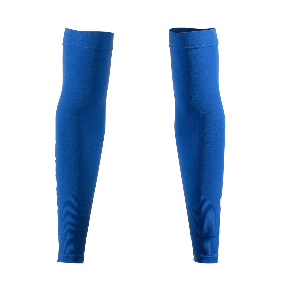 White Background Image: JOOLA UV Arm Sleeves UPF50+ in Royal Blue (Ulnar view)